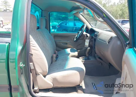 2001 Toyota Tacoma z USA, uszkodzony, nr VIN 5TENL42N51Z833243